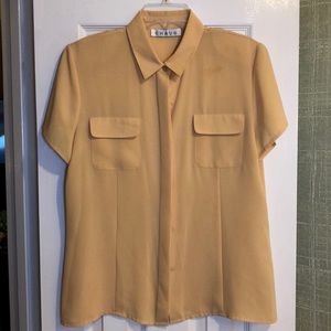 Chaus Flowy Mustard Top